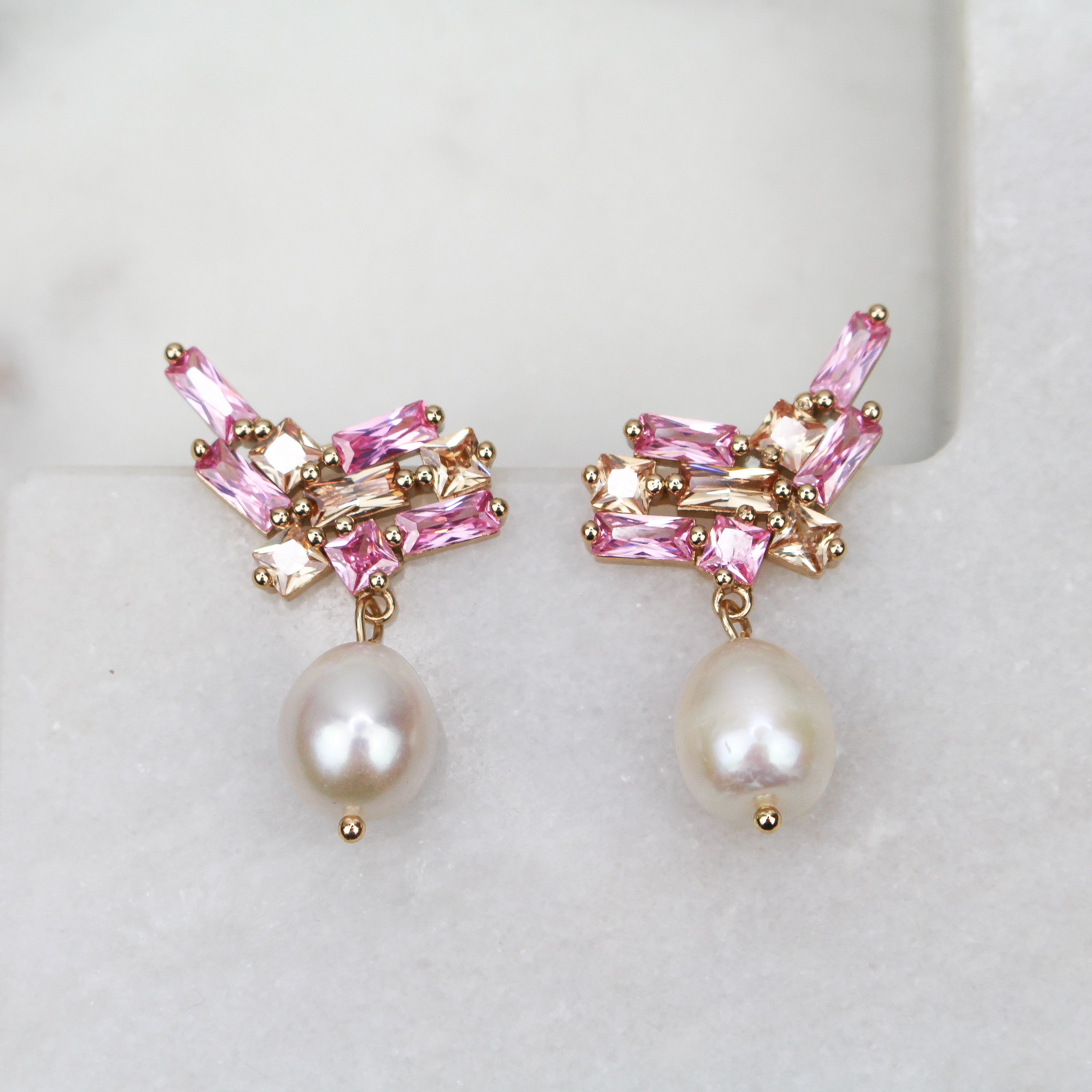 TIA EARRINGS PINK - Black & Bloom