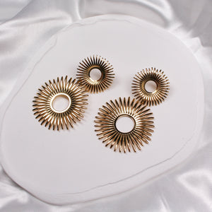 IRIS EARRINGS