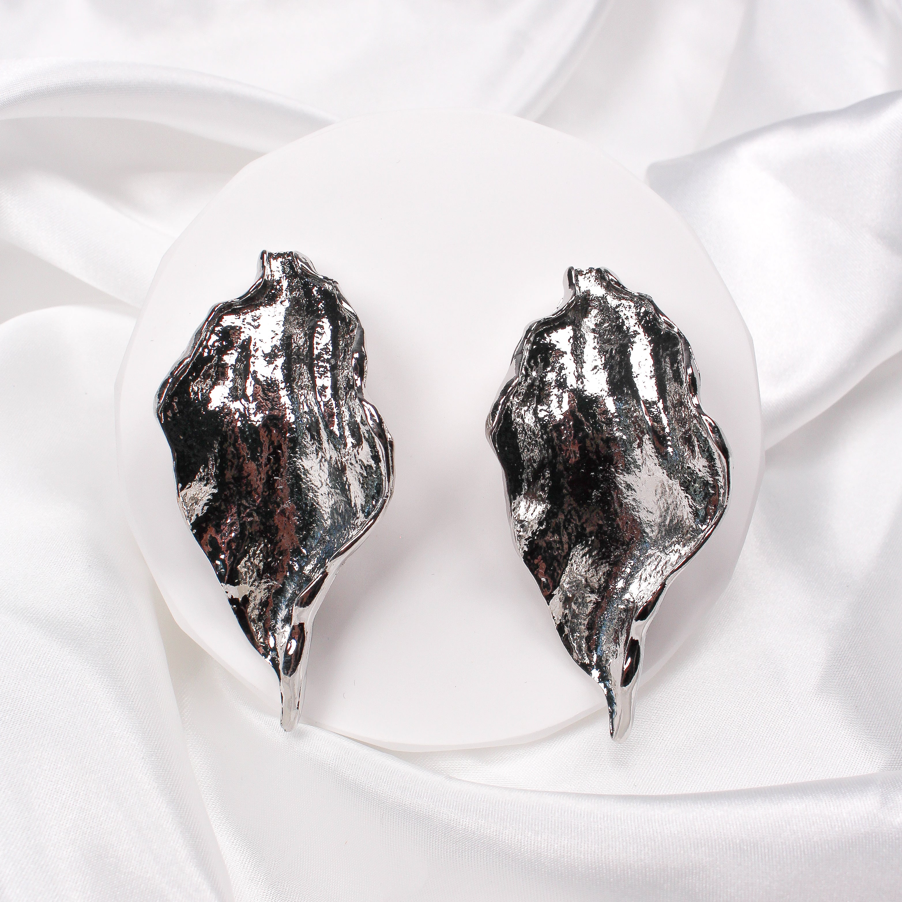 COVE EARRINGS - SILVER - Black & Bloom