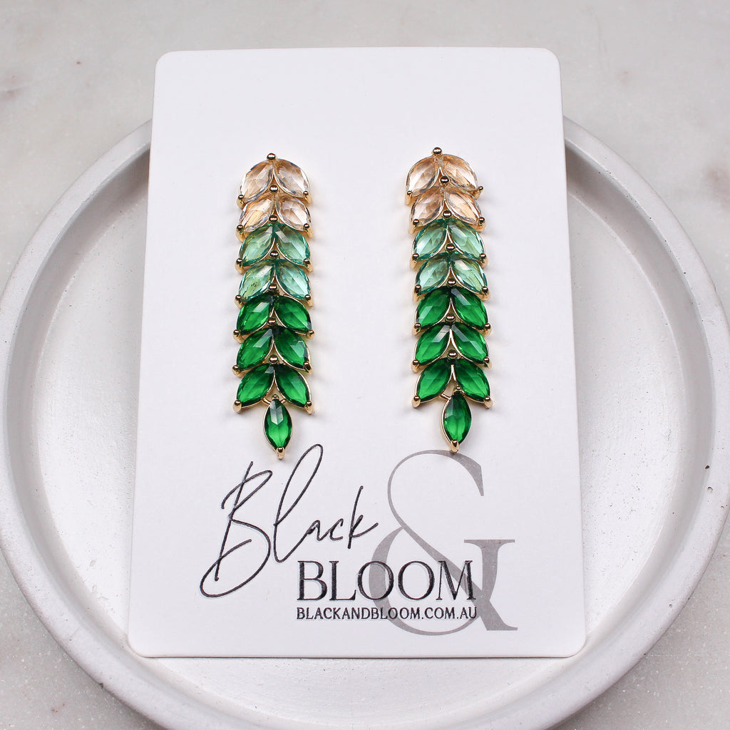 ZARA MINI EARRINGS GREEN - Black & Bloom