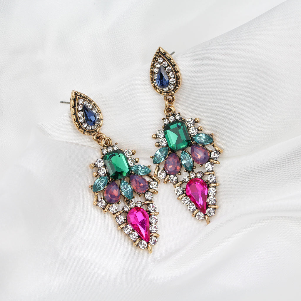 SOPHIA EARRINGS GREEN - Black & Bloom