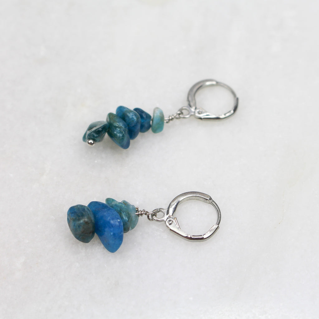 RAYA EARRINGS BLUE SILVER - Black & Bloom