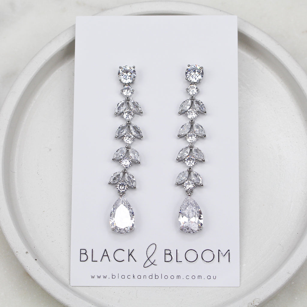 HARLOW EARRINGS - Black & Bloom