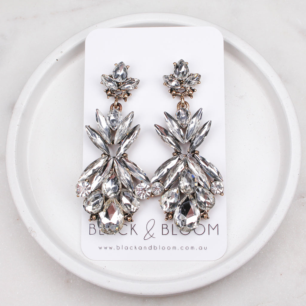 ARIA EARRINGS WHITE - Black & Bloom