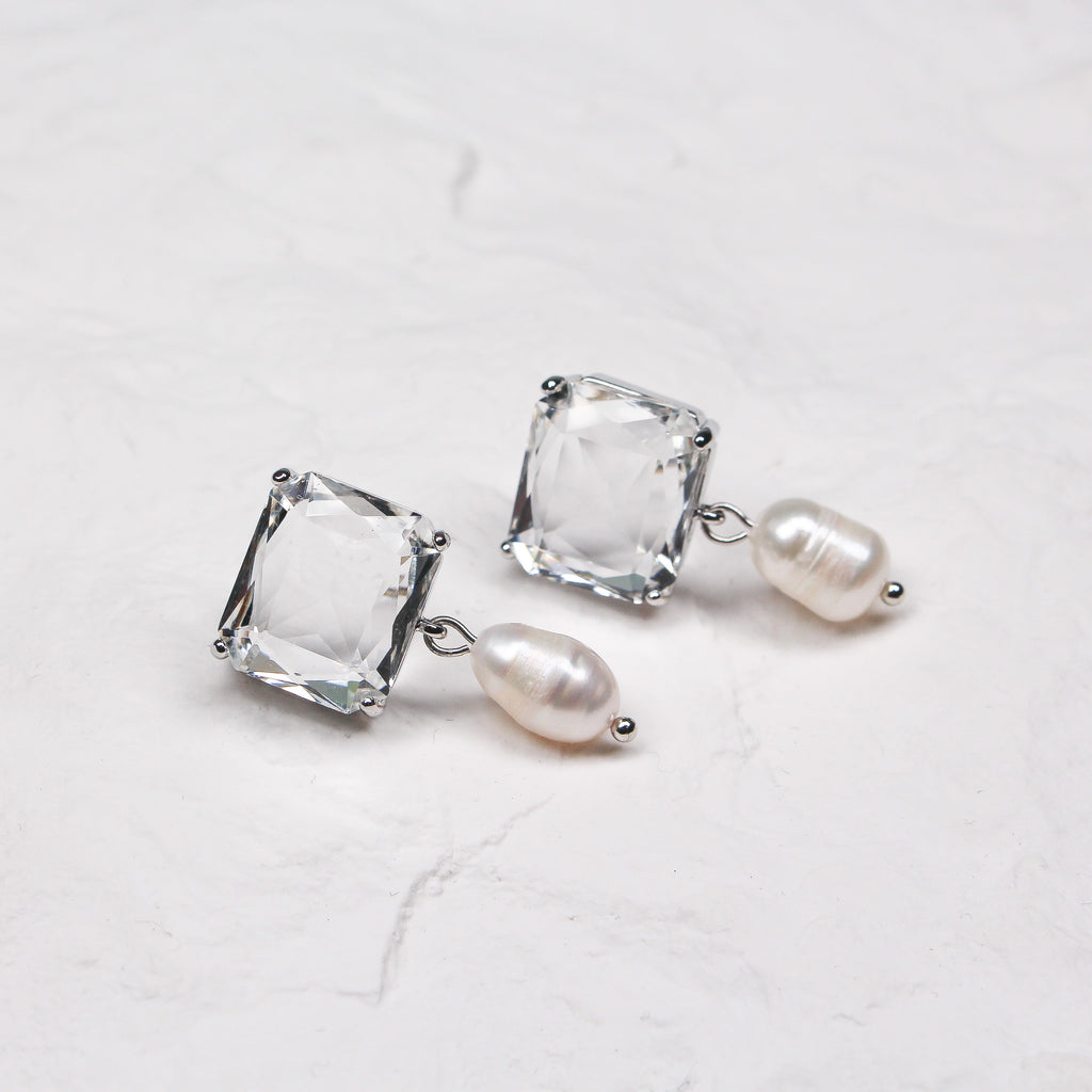 BRONTE PEARL SILVER - Black & Bloom